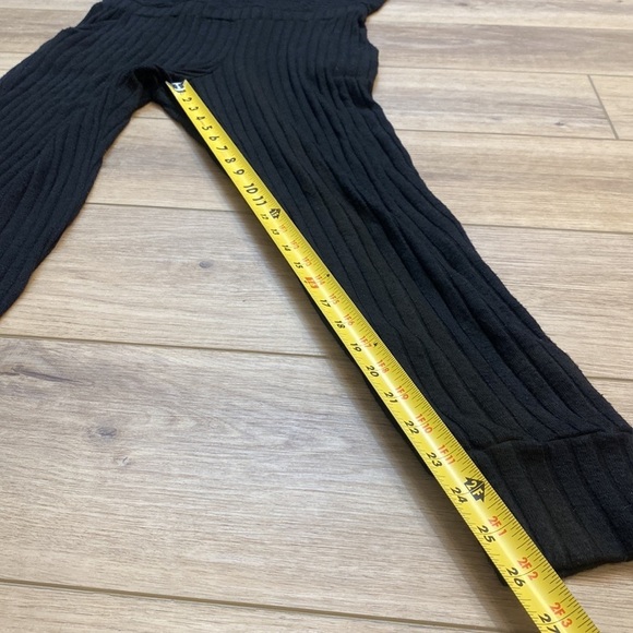 Michael Stars | Rex |‎ Ribbed V neck Jumpsuit - Picture 16 of 16